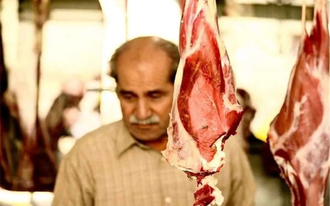 مواد غذایی در یک سال اخیر چقدر گران شدند؟/ تورم گوشت قرمز به ۹۳ درصد رسید + اینفوگرافیک