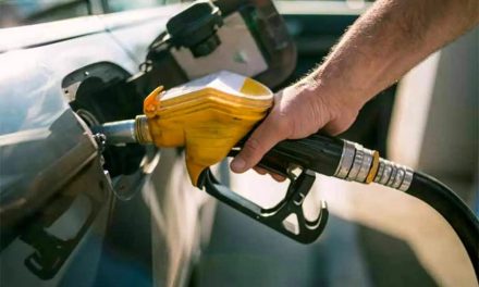 افزایش40 درصدی مصرف بنزین در 3 سال گذشته/ مصرف به ۱.۴ لیتر در روز بر نفر رسیده است