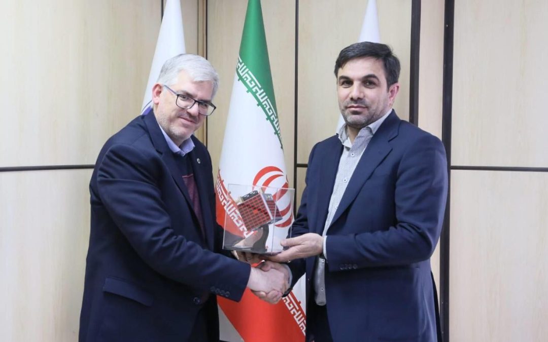 ضرورت استفاده از فناوری فضایی در سامانه پنجره واحد مدیریت زمین