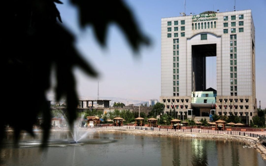 معاونت مسکن وزارت راه و شهرسازی،کاهش تسهیلات بانکی از ۸۰۰ به ۶۰۰ میلیون تومان را تکذیب کرد