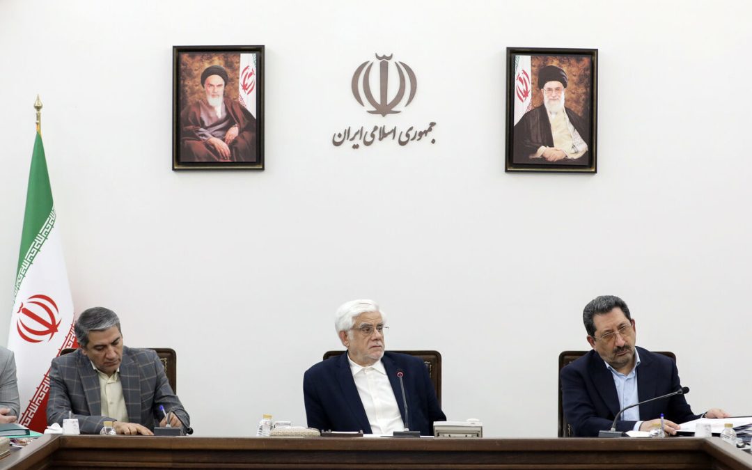 عارف: دولت اجازه نمی‌دهد توطئه‌های بدخواهان برای بر هم زدن آرامش بازار اجرایی شود