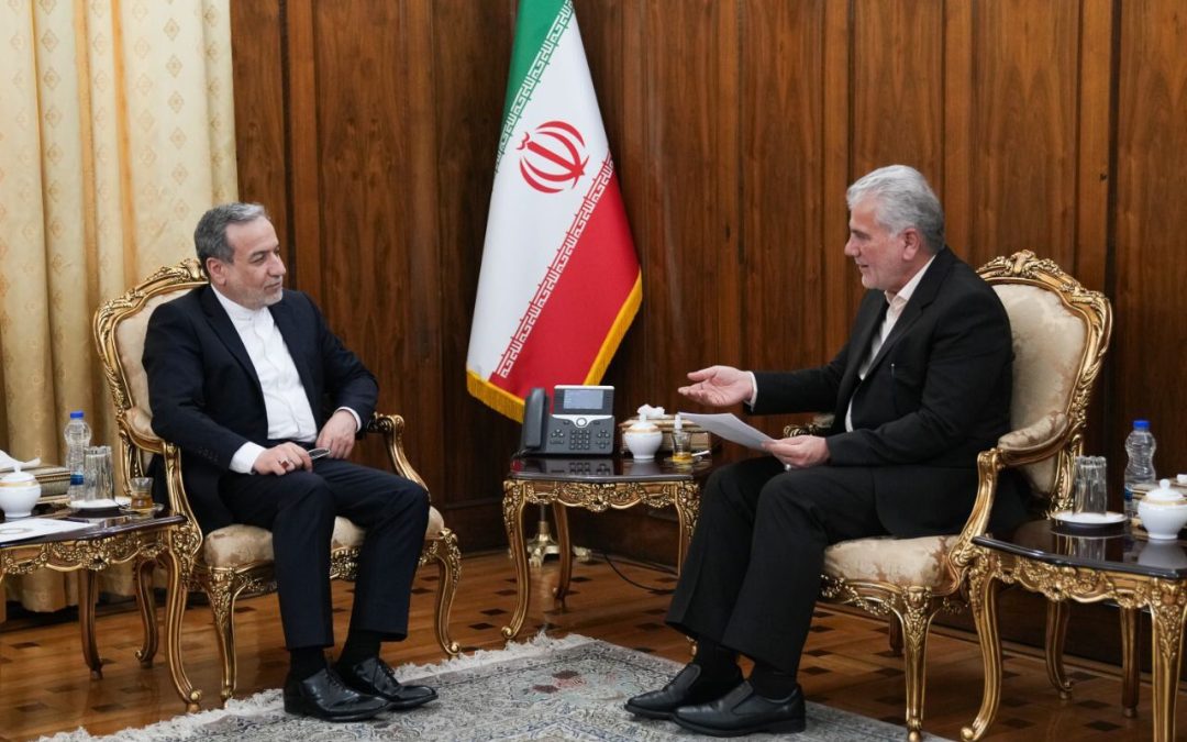 عراقچی بر تلاش برای کاهش موانع شرکت‌های هوانوردی کشور تاکید کرد