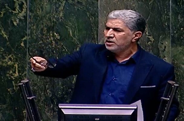 پیشنهاد سنگدوینی برای اجرای متناسب‌سازی حقوق بازنشستگان از سال جاری