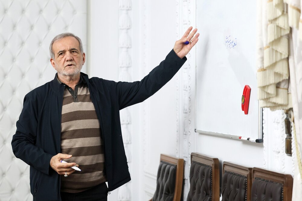 پزشکیان: ساختار دولتی پاسخگوی کاهش شدت مصرف انرژی نیست