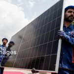 نرخ برق صنایعی که از انرژی تجدیدپذیر استفاده نکردند، افزایش یافت