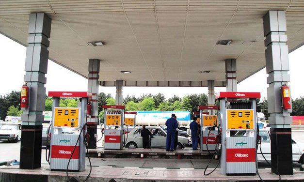 دستورالعمل‌ جدید برای جایگاه‌های سوخت/ فروش بنزین به این روش ممنوع شد